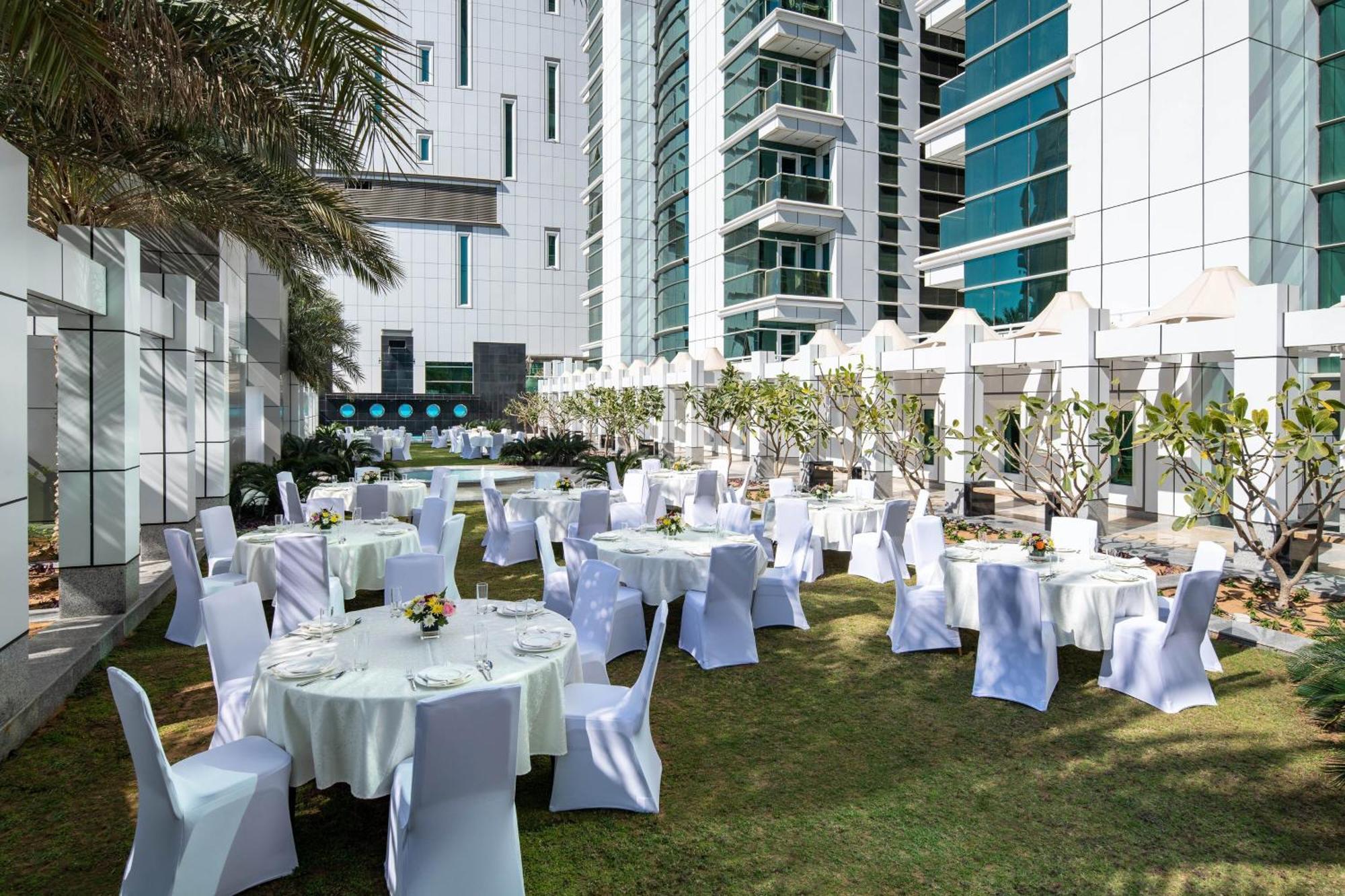 Four Points By Sheraton Sharjah Eksteriør bilde