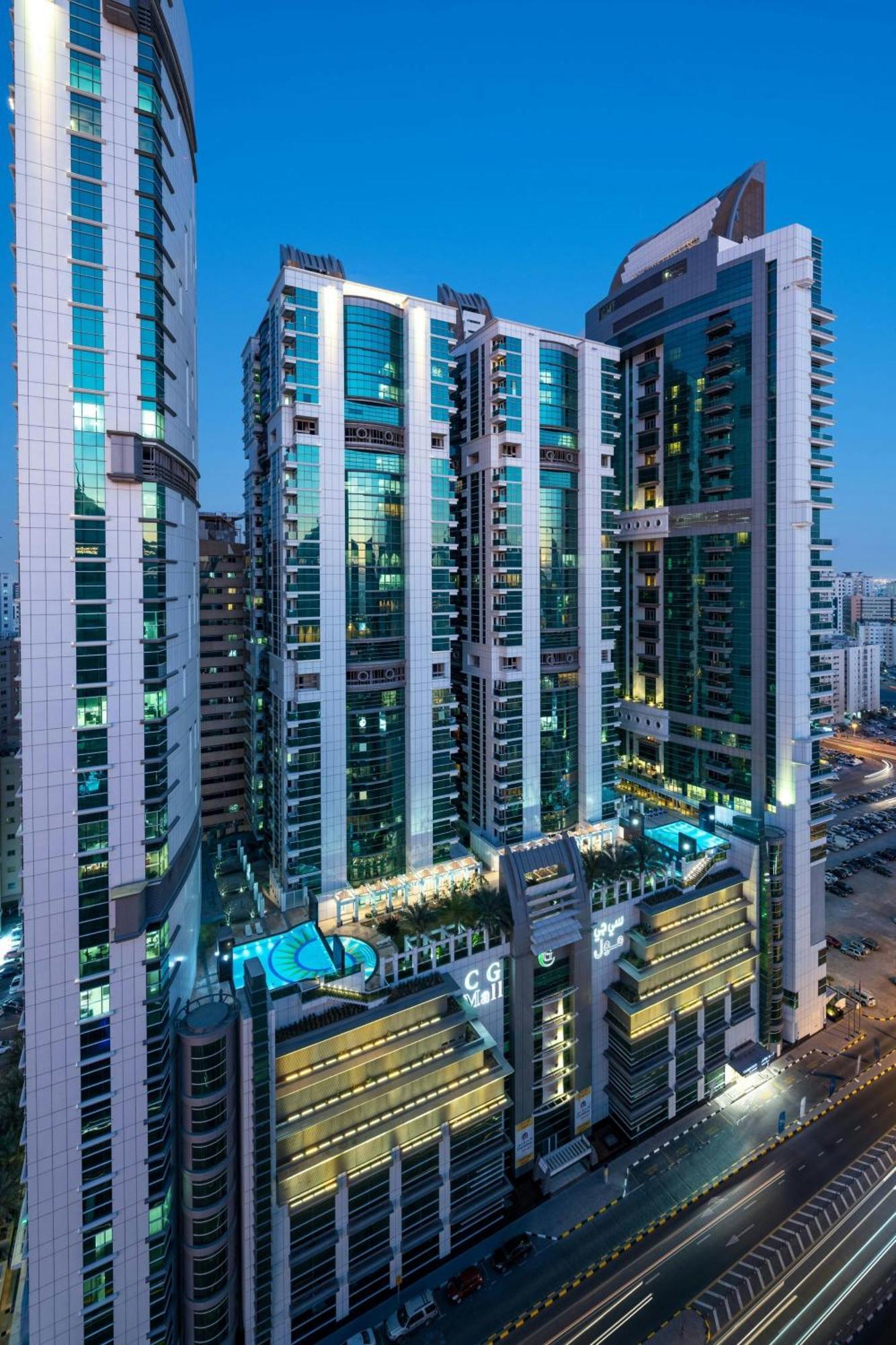 Four Points By Sheraton Sharjah Eksteriør bilde